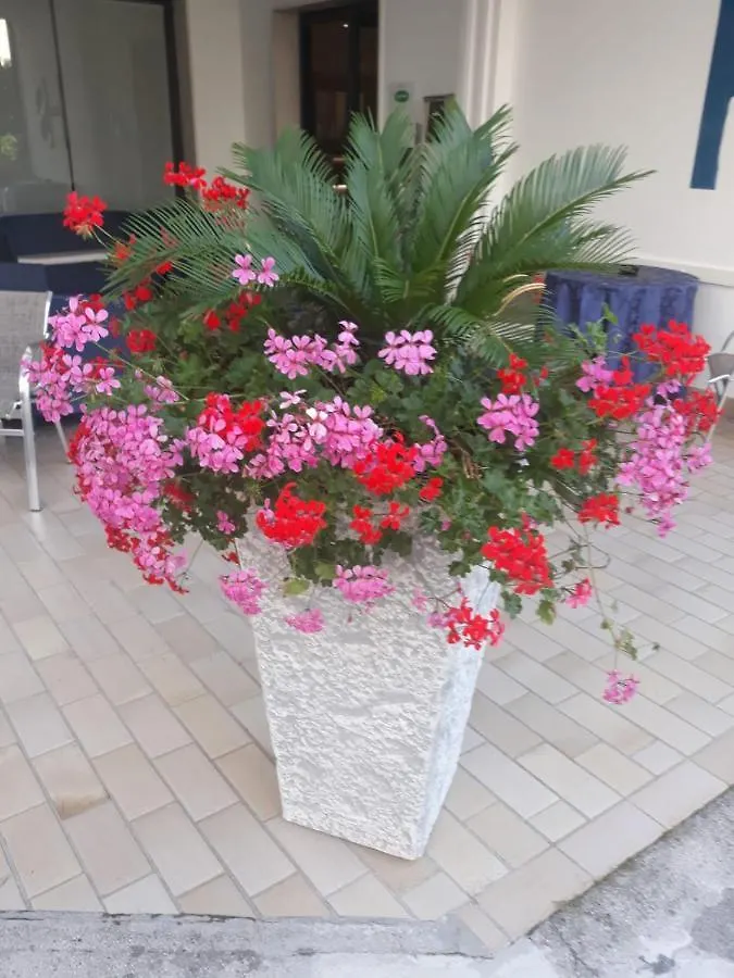 Hotel Serenella Lido di Jesolo Italien